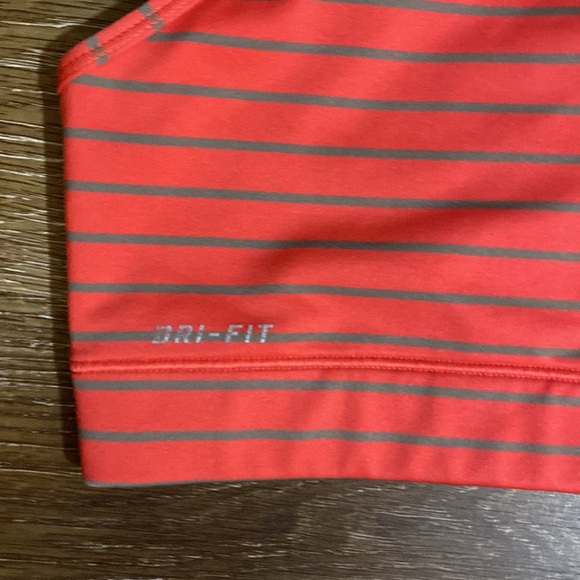 Nike Pro Dri-Fit Sports Bra - Picture 5 of 7